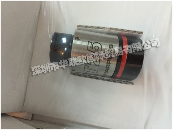 MARPOSS測(cè)量儀：馬波斯提供不同種類的傳感器 (噪聲, 加速, 壓力, 位移, 功率等) 以監(jiān)控磨削工藝過程. 噪聲傳感器因可探測(cè)出最小聲變化, 加速傳感器可探測(cè)出不平衡的砂輪或異常滾動(dòng)導(dǎo)致的震動(dòng)并進(jìn)行及時(shí)的補(bǔ)償(自動(dòng)平衡)或發(fā)出預(yù)防性維護(hù)警報(bào)，用于檢查加工主軸和修正主軸的功率、位移及壓力的傳感器是以預(yù)防和過程檢測(cè)為目的的進(jìn)一步檢測(cè)系統(tǒng)。